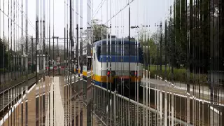 17/04/2011: Treinen op de stations Arnhem Presikhaaf, Velp en Rheden