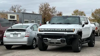 Hummer EV Edition 1 Pickup Full In-Depth Driving Review