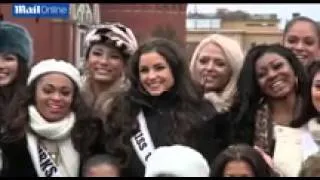 'It's freezing!'   Miss Universe contestants gather in chilly Moscow