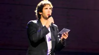 Josh Groban answers questions Straight To You Tour