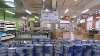 Store offers big discounts on nearly-expired food