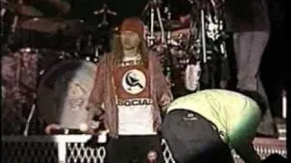 Axl Stops Show Because Of Rain, During November Rain