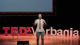 Come convivere con la depressione anche se non ti paga l’affitto | Simone Rana | TEDxVerbania