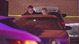 Parking lot fight leads to deadly stabbing in Aurora