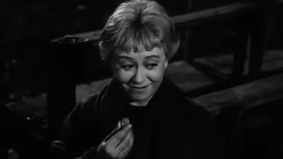 LA STRADA di Federico Fellini - Clip Gelsomina e il Matto | Filmauro