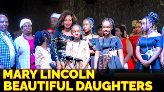 MARY LINCOLN BEAUTIFUL DAUGHTERS { CIANA CIA MARY LINCOLN } MARY LINCOLN INTRODUCES HER FAMILY