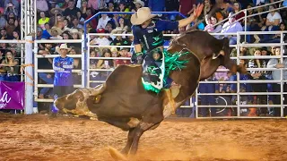 RODEIO EM TOURO - Melhores montarias de Cruzeiro do Oeste-PR