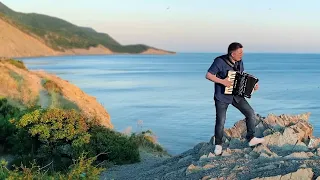 Accordionova - The mountains (Official music video)