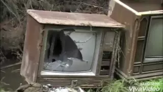 ブラウン管テレビ 破壊