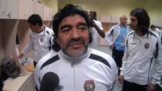 Maradona mouille le maillot en Tchétchénie