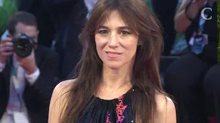 PHOTOS. Charlotte Gainsbourg et Yvan Attal : retour sur leur h...