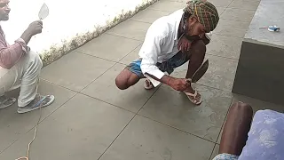 Amazing worker using only Cement and sand to Rendering Flooring with Thread Tile shaped Design