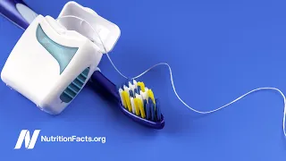 Should You Floss Before or After You Brush?