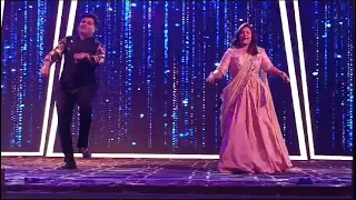 funny couple dance in mahila sangeet  performance.#sangeetdance #mahilasangeetdance #coupledance