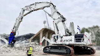 Biggest DEMOLITION Excavator! CAT 6015b