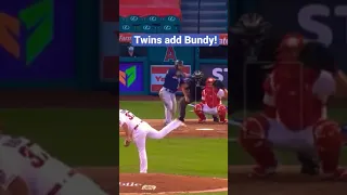 Dylan Bundy signs with the Twins!