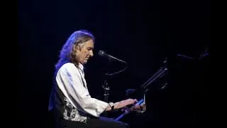 Loves in The Wind   Roger Hodgson     lyrics  english     spanish