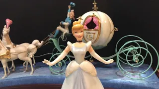 Walt Disney Classics Collection WDCC Cinderella Off to the Ball Signature Series Fine Art Porcelain