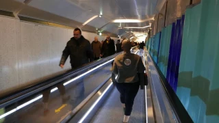 Travolator At Châtelet Paris Metro Station 14 March 2017