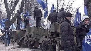 Ukraine: supporters of President Yanukovych gather in Kyiv