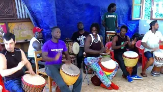 Mane Babara Bangoura Fakoly-Bibiche Fakoly-jon Andoni-Cara Camara-tete Solo zaldivar.