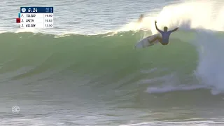 Filipe Toledo - Nota 10 em J-Bay!