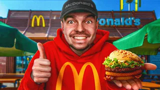 ZOSTAŁEM PRACOWNIKIEM McDonald's na 24 GODZINY! (VR)