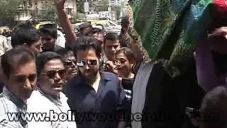 Emraan Hashmi Visit Haaji Ali Dargaah