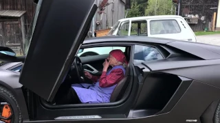 "Grandma Irma" beats the Lamborghini Aventador