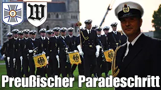 Preußens Gloria + Regimentsgruß im Paradeschritt - Bundeswehr 4./Wachbataillon/Stabsmusikkorps
