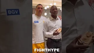 Usyk GIVES Evander Holyfield a GIFT day after BEATING Tyson Fury