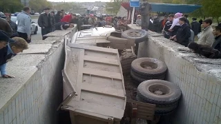 Подборка ДТП №232. Car Crash Compilation #232 18+