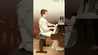 11 year old boy playing River flows in you #yiruma #yirumariverflowsinyou #yirumapiano