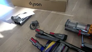 DYSON V15 DETECT SUBMARINE UNBOXING & TEST 2024