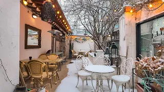 Walk In The Snow Seoul Old Streets and Little Snowmen | Korea Travel 4K HDR