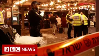 Palestinian gunman killed in Israel after deadly attack at Tel Aviv bar - BBC News