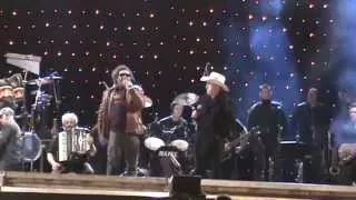 vontade dividida milionario e jose rico,abertura do show em Americana