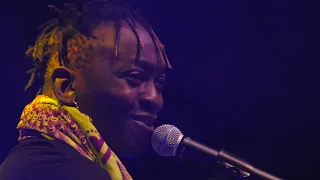 Eric Wainaina - Okay (Live at the Alliance Française de Nairobi)