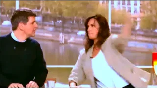 Télématin : Julia Vignali a imité une gifle envers Thomas