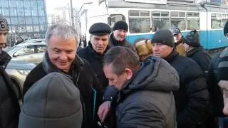 Акценти. У Вінниці перекрили дорогу через розгін тарифного майдану