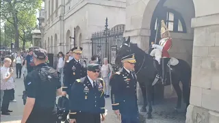 America officials arrive at horse guards for met and greet with British Army officials #kingsguard