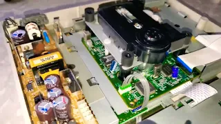 Working On 1994 Japanese Sega Saturn *FIX* Disc Drive Not Spinning