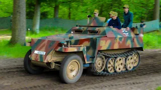 4 sdkfz 250 on the move at Militracks 2023