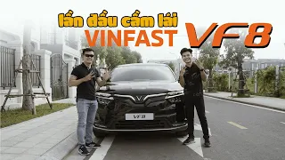 Lần đầu lái xe điện Vinfast VF8 thật bất ngờ tại Vinhomes Grand Park