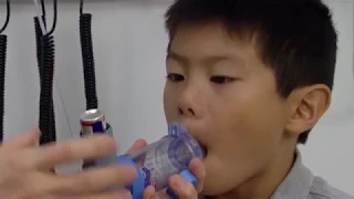 How to use a metered dose inhaler with a mouthpiece