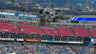 Monster Jam World Finals XXII HIGH JUMP CHAMPION - Son-Uva Digger - Nashville 07/01/2023