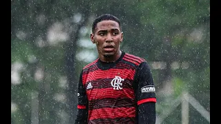 Lorran (Flamengo) vs. Athletico | Brasileiro Sub-17 2023
