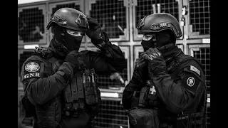 Special Force of the Portuguese police (GIOE) IN ACTION!!