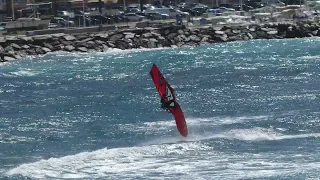 Windsurf in slow motion: speed loop (rider F3003)