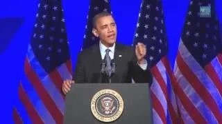Barack Obama Sings Call Me Maybe!